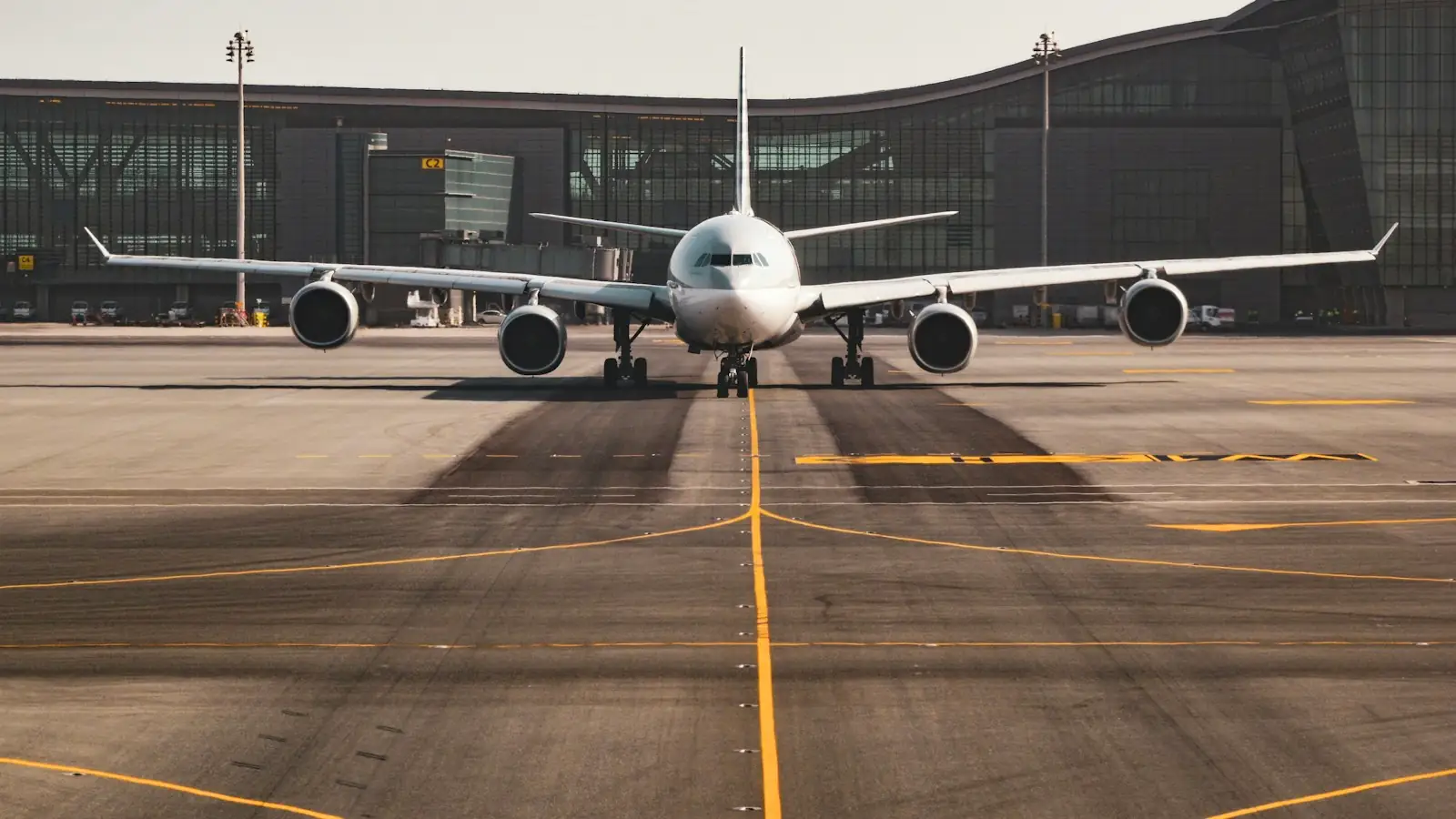 Passenger aircraft on an airport apron